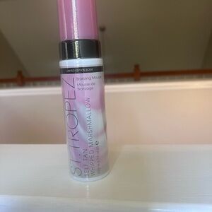 St. Tropez Whipped Marshmallow Bronzing Mousse - Pink Edition